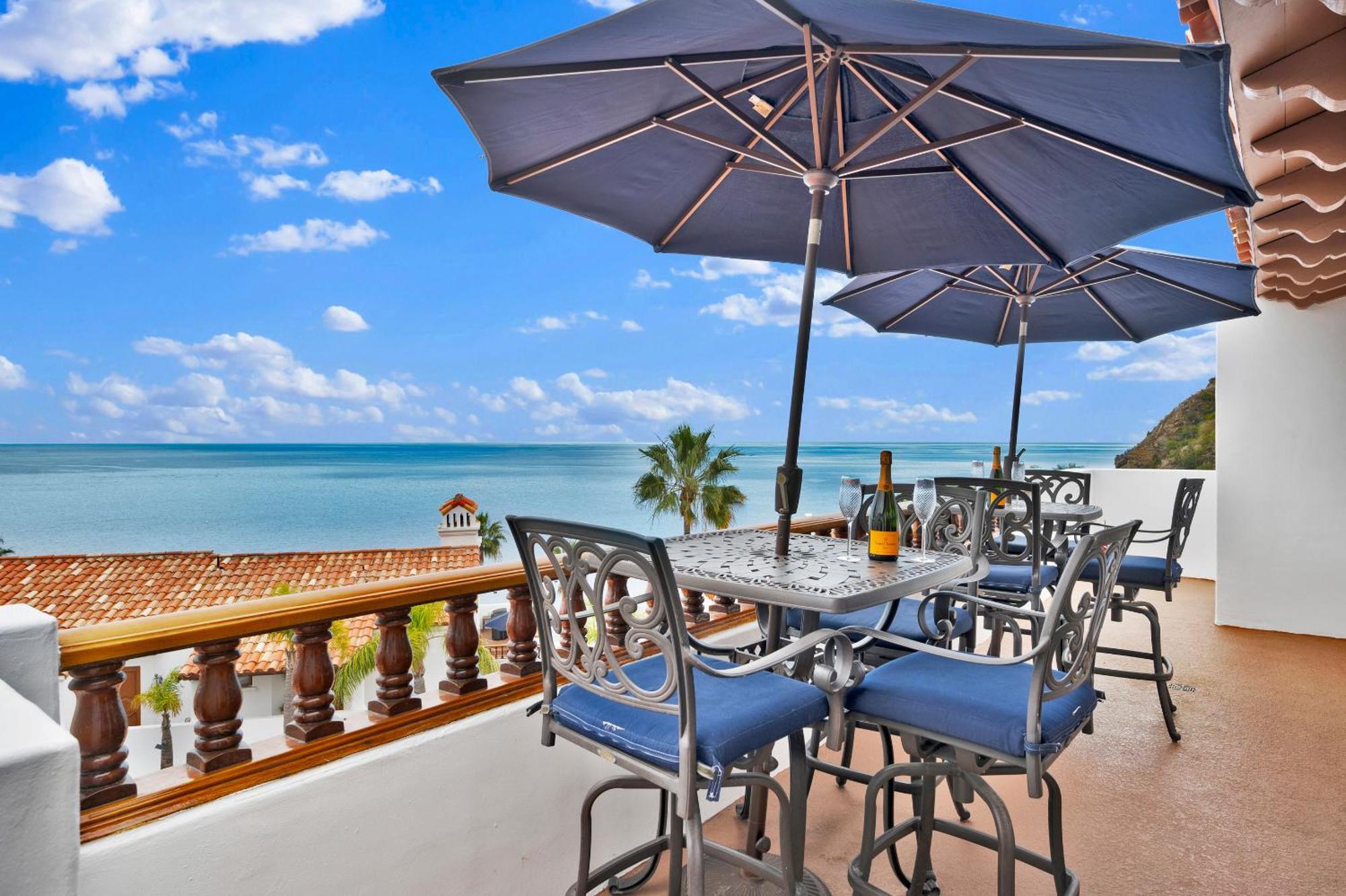 אבלון Gorgeous Oceanfront Villa With Panoramic Views מראה חיצוני תמונה